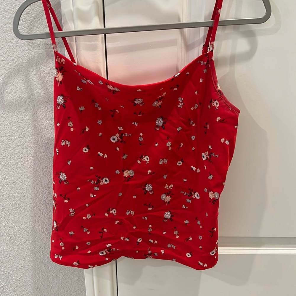 MAUBY - Cowl Neck Cami - Scattered red floral - Size S